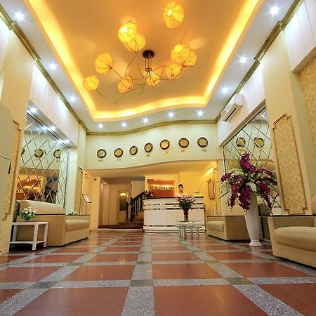 Hanoi Royal Palace Hotel 2 Hanói Exterior foto